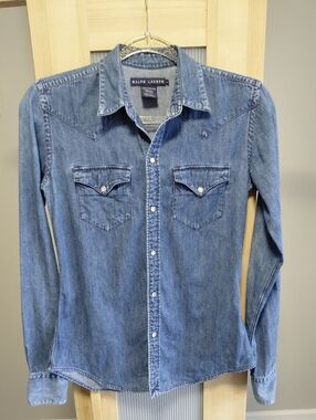 Ralph Lauren Fitted Women's Blue Denim Western Style Snap Button Shirt